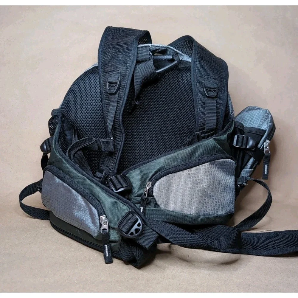 Cabela's‎ Hunting Fishing Green Gray Fanny Lumbar Pack Shoulder Straps Padded